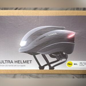 Ultra Helmet with Smart LED - Black